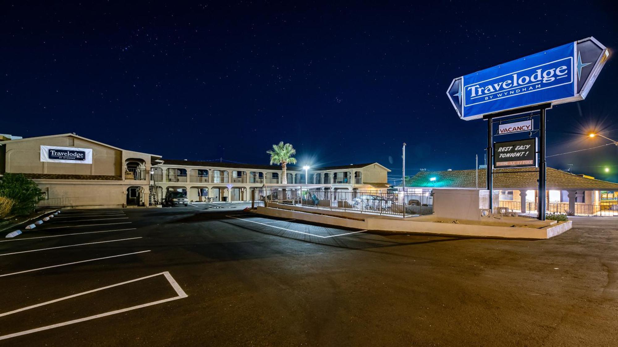 Travelodge By Wyndham ปาร์คเกอร์ ภายนอก รูปภาพ